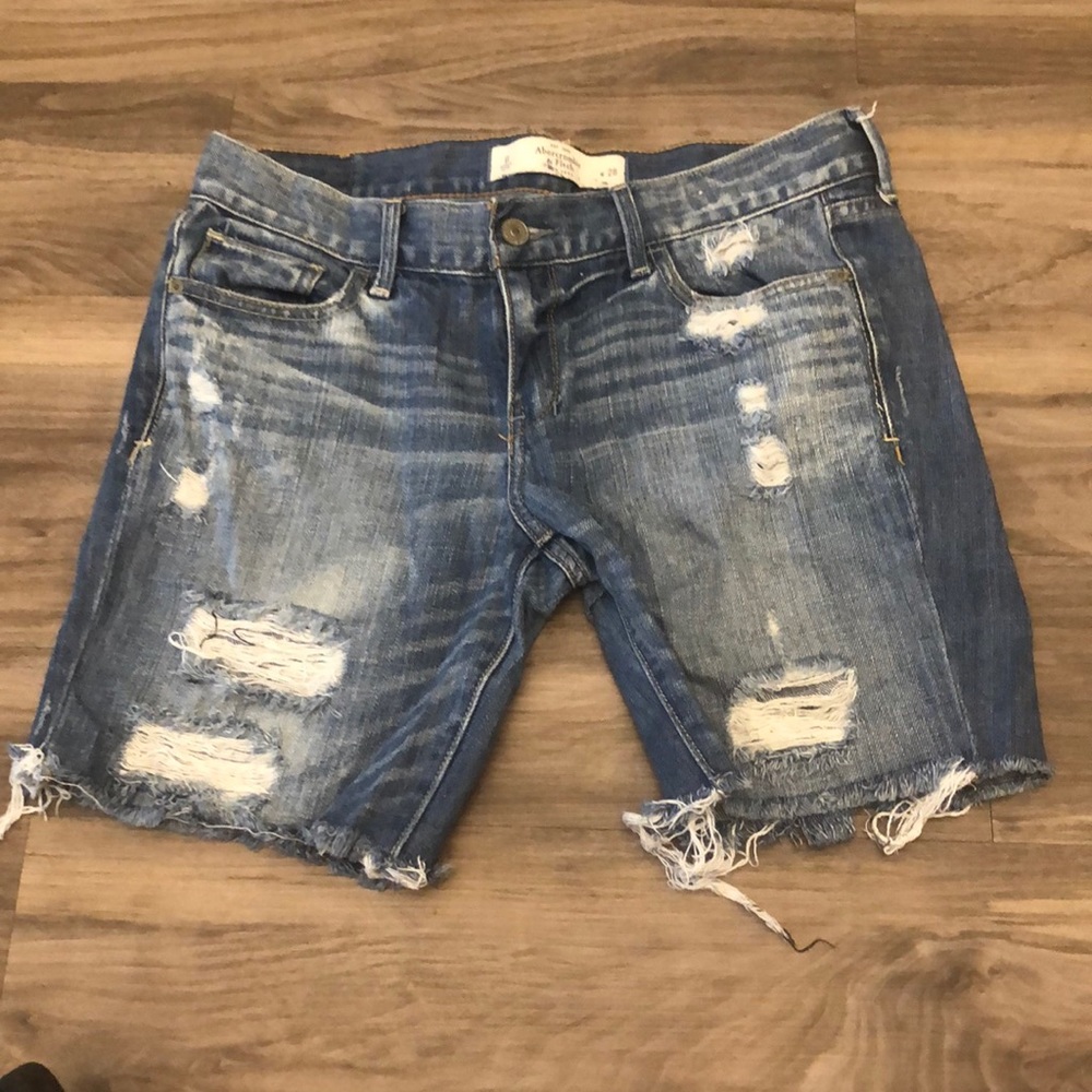 Vintage Abercrombie & Fitch thigh length Jean short